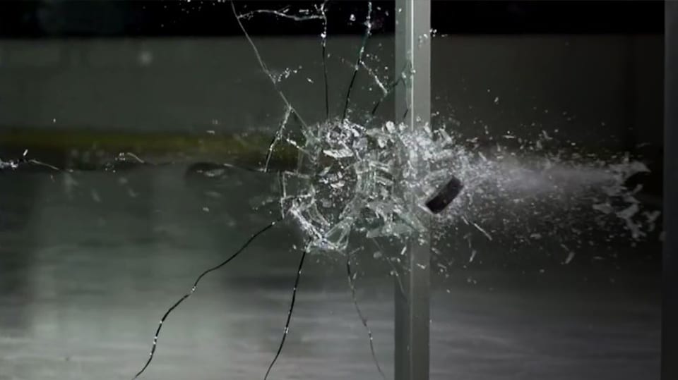 Video demonstrating the strength of 3M product, ETFE.