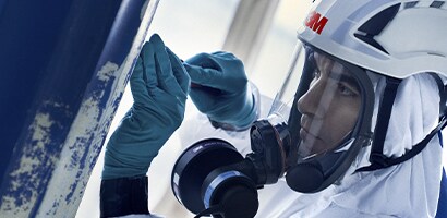 Man using 3M head protection
